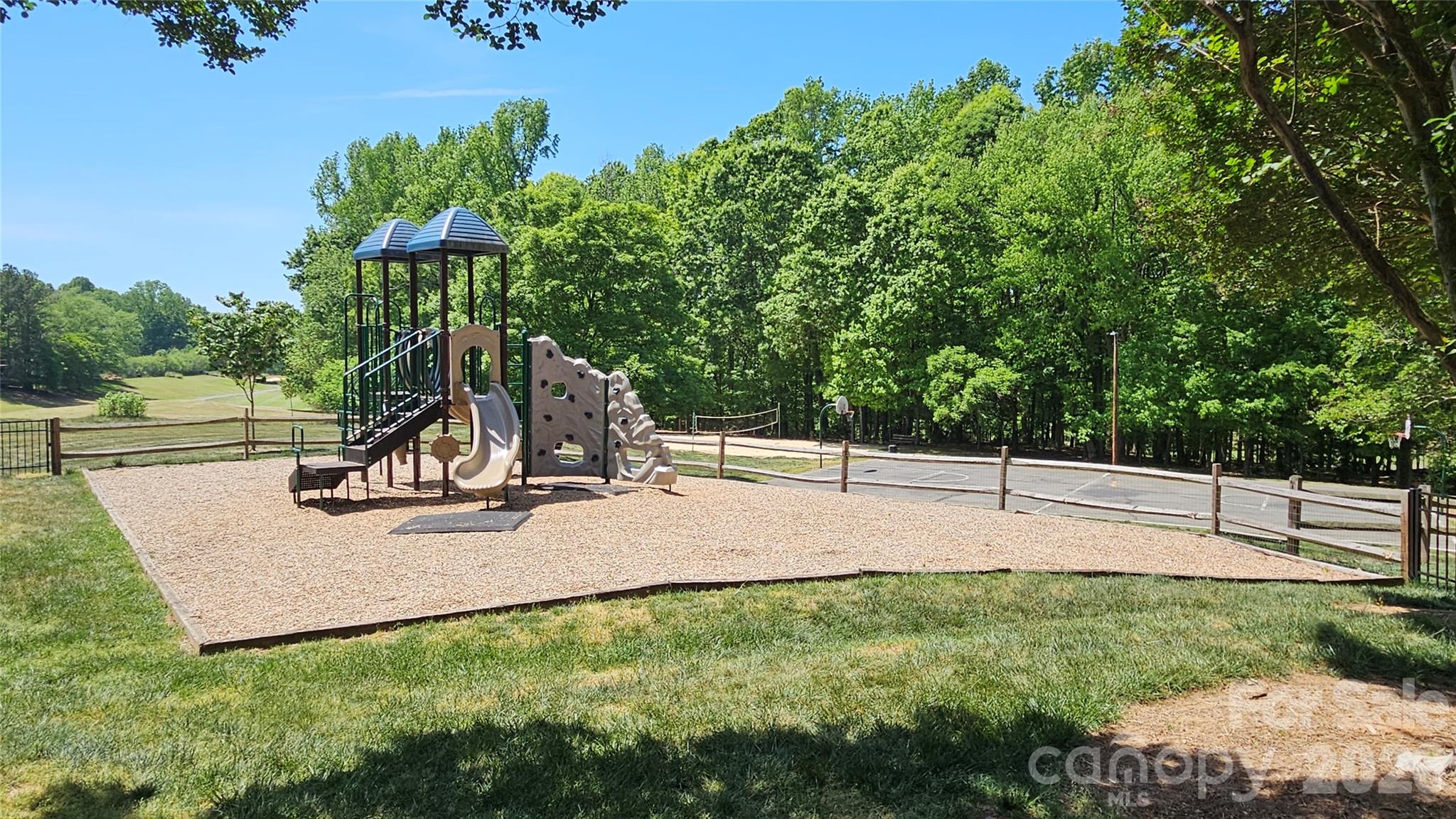 Raintree - Residential