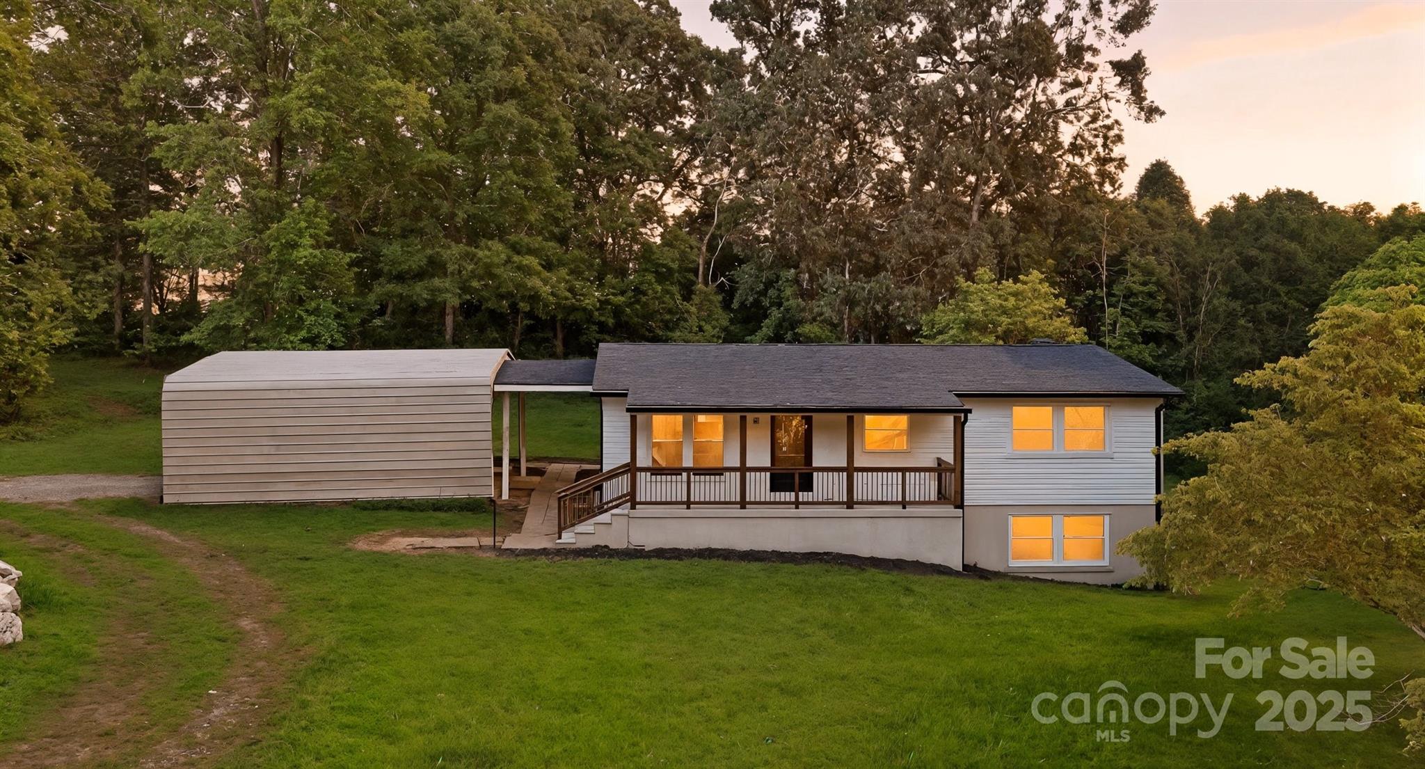 104 Glenn Oaks Drive