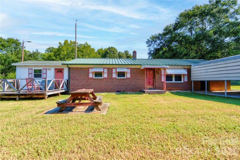 Photo of 720 Levi Street, Shelby, NC 28152 (MLS # 4413161)