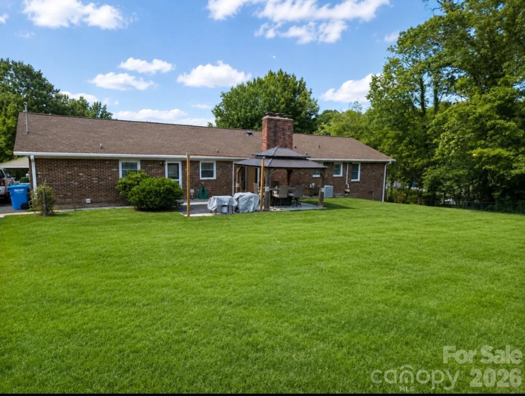 615 Fernwood Drive