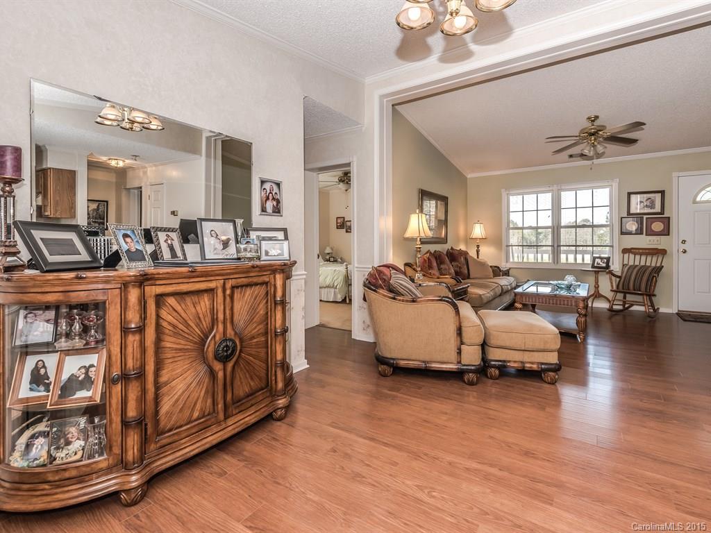 Tega Cay - Residential