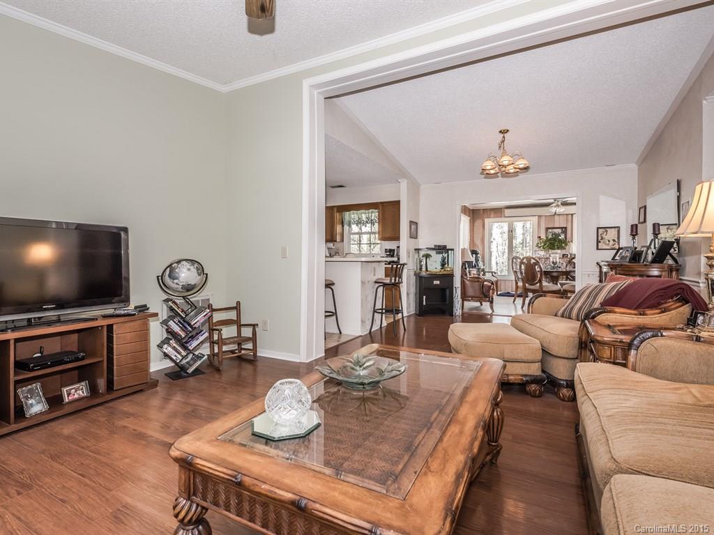 Tega Cay - Residential