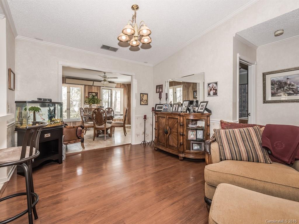 Tega Cay - Residential