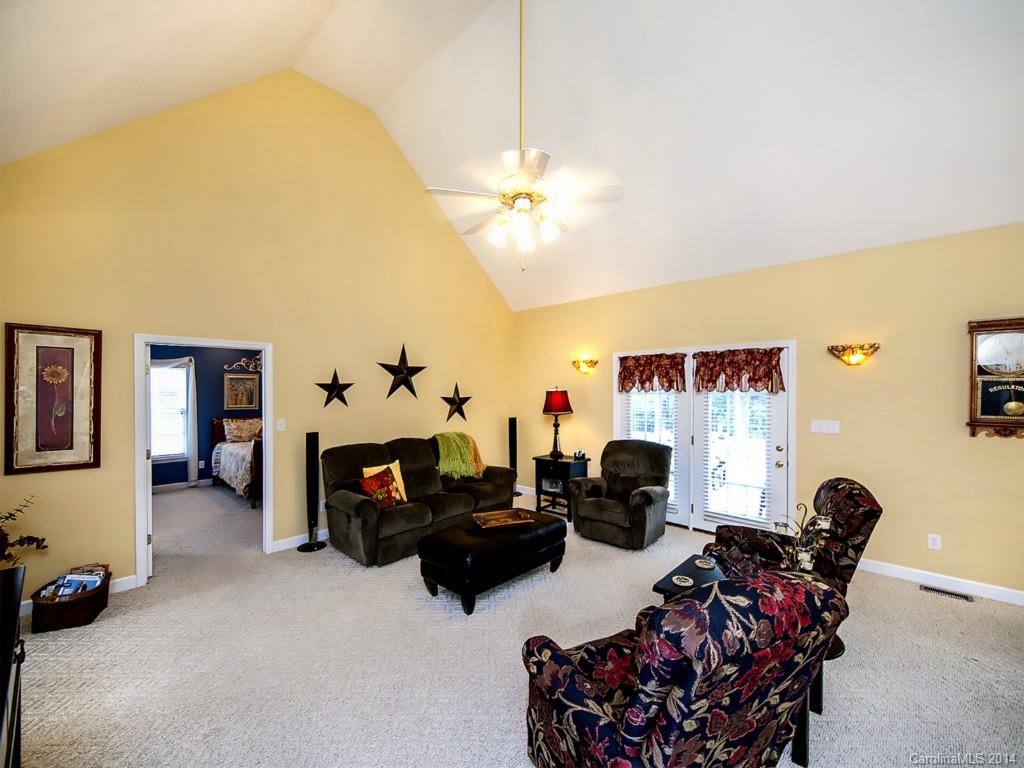 Miller Pond - Residential