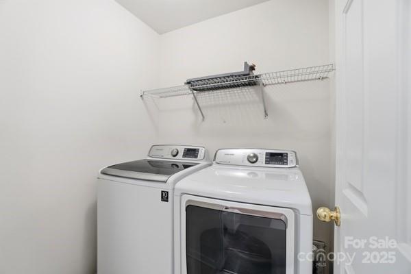 Sunset Point Townhomes - Residential