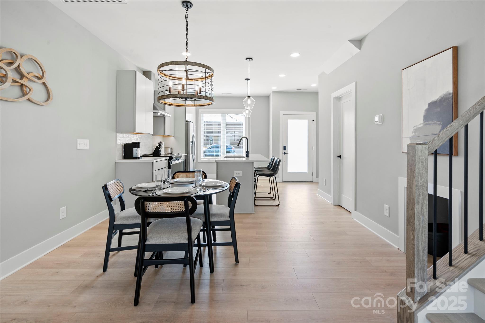 Charlotte, North Carolina 28217, United States, 3 Bedrooms Bedrooms, ,4 BathroomsBathrooms,Residential,Active,80032