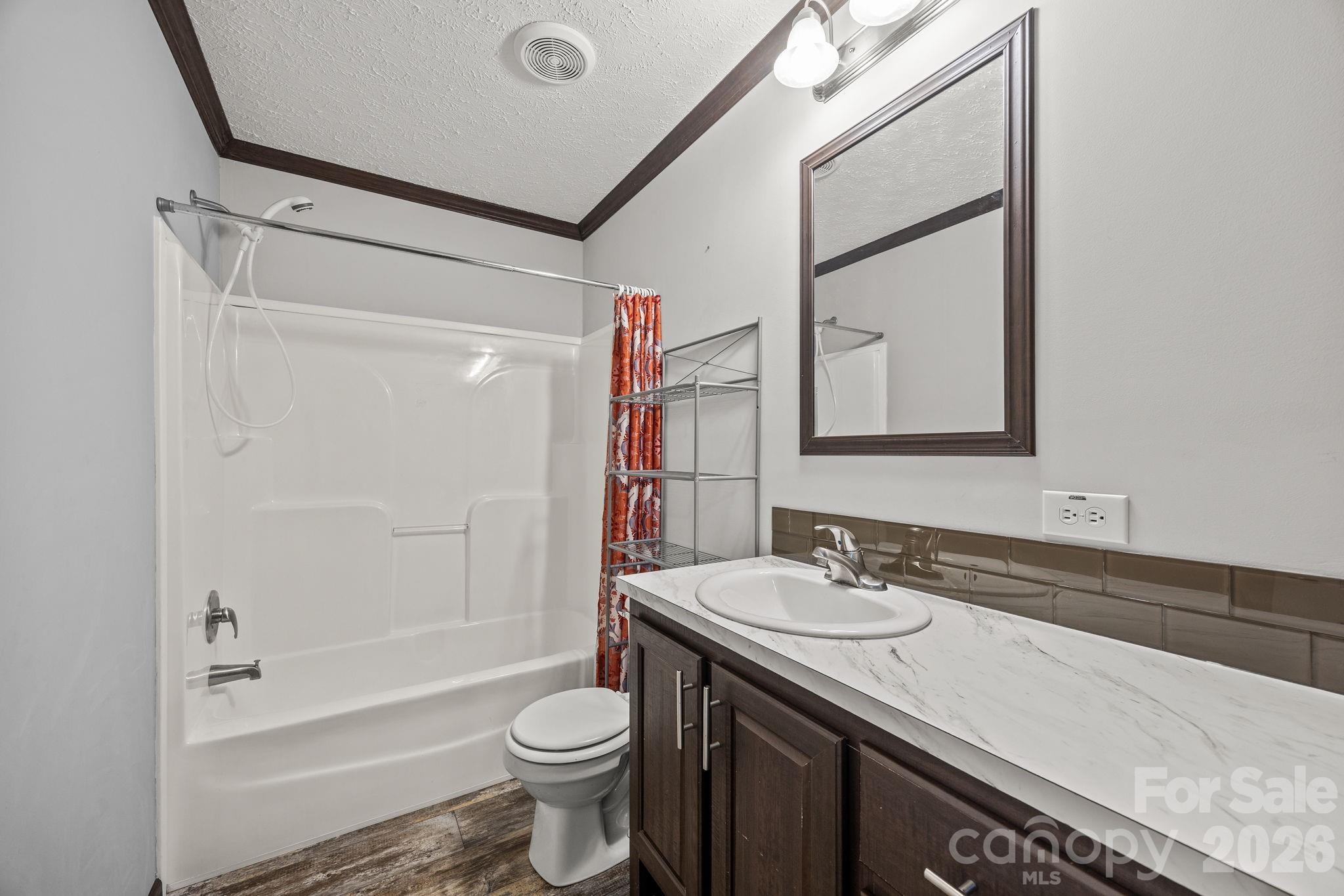 Pineywood Estates - Residential