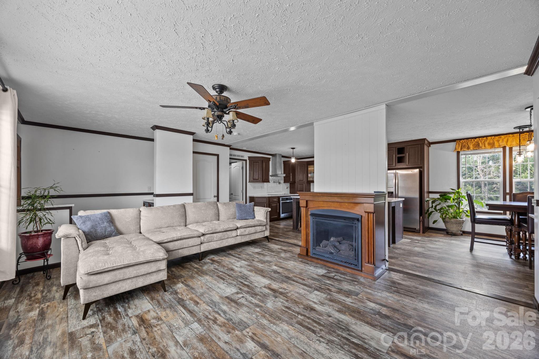 Pineywood Estates - Residential