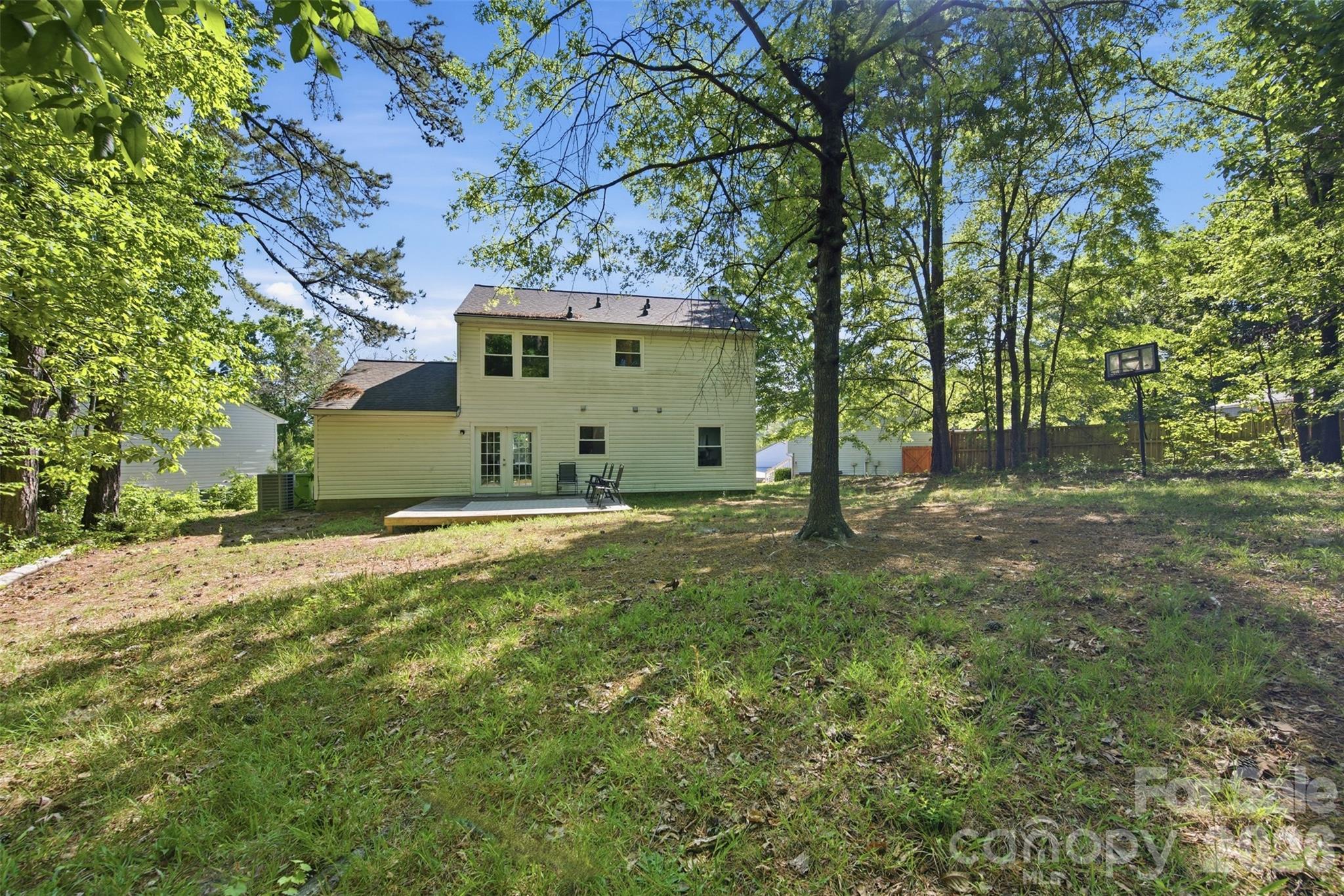Riverwalk - Residential