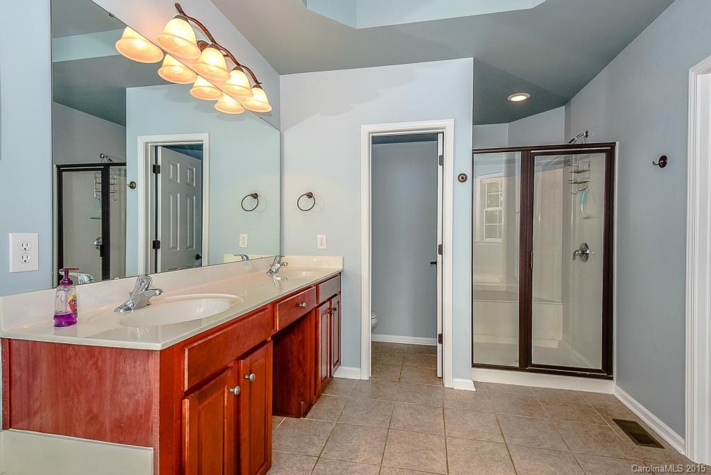 Lake Shore - Residential