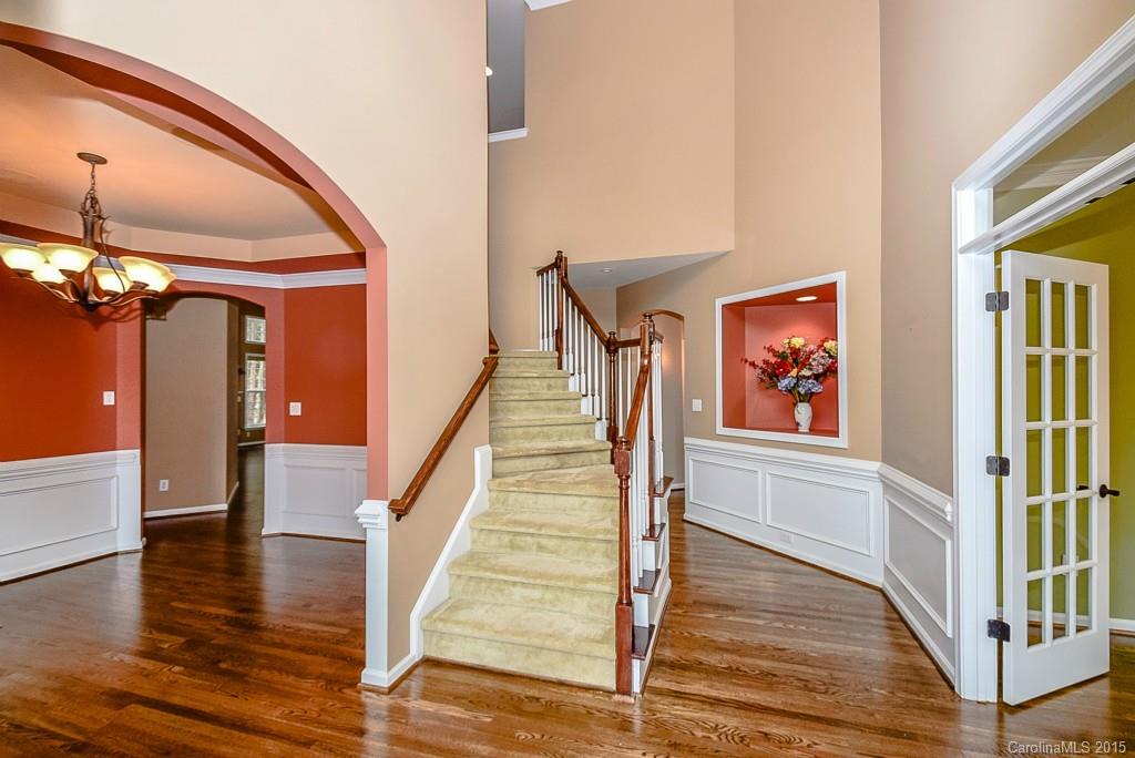 Lake Shore - Residential