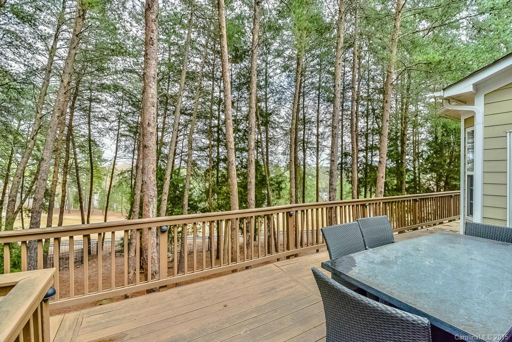 Lake Shore - Residential