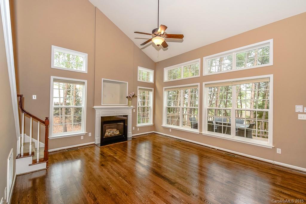 Lake Shore - Residential