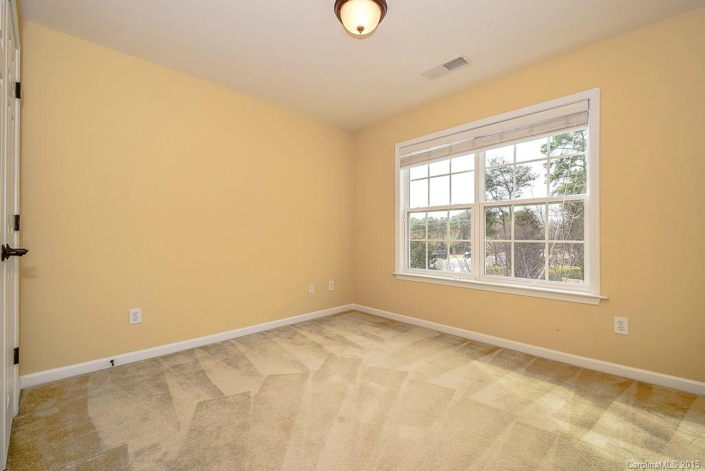 Lake Shore - Residential