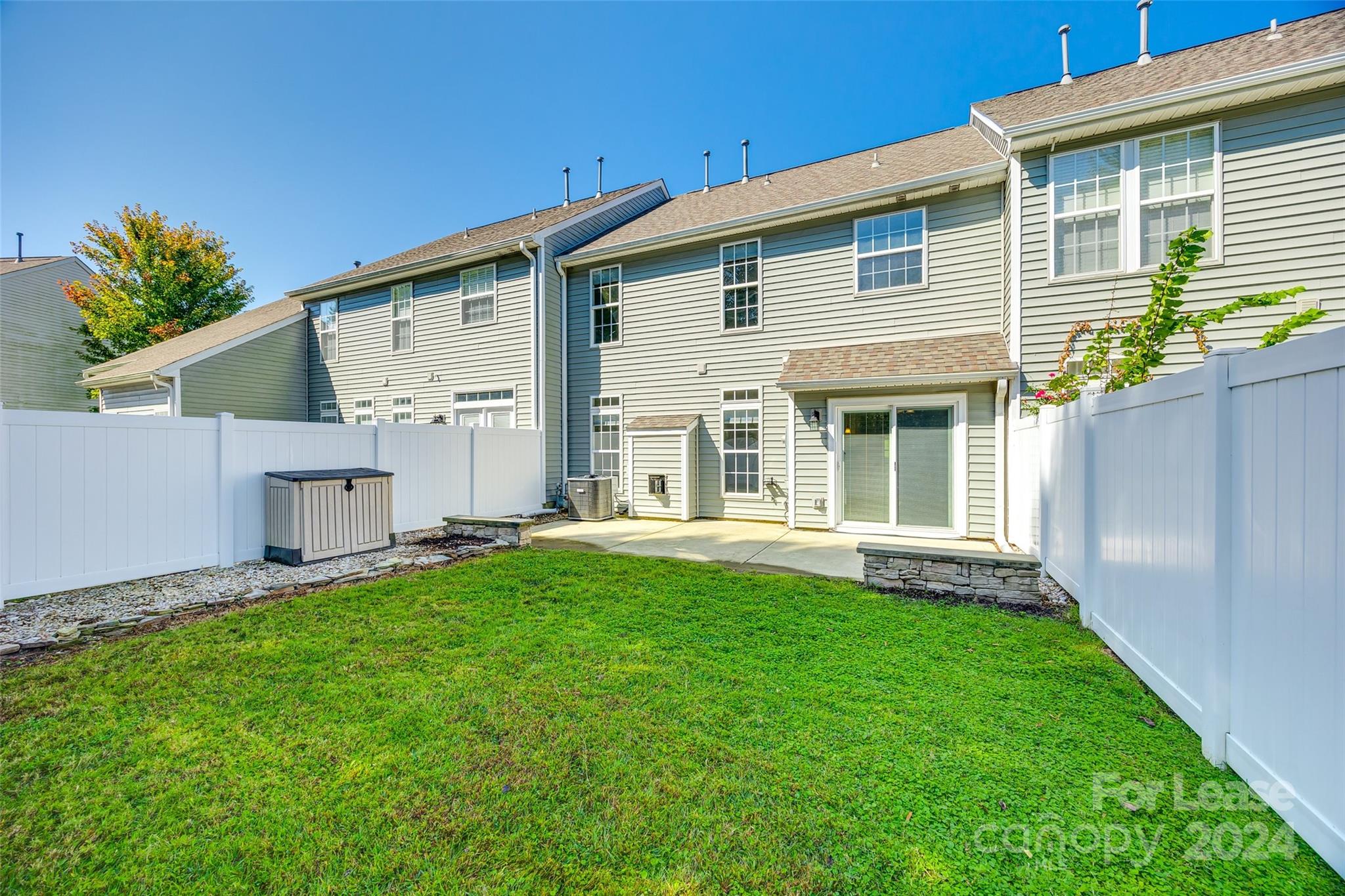 Autumn Cove At Lake Wylie - Residential Lease