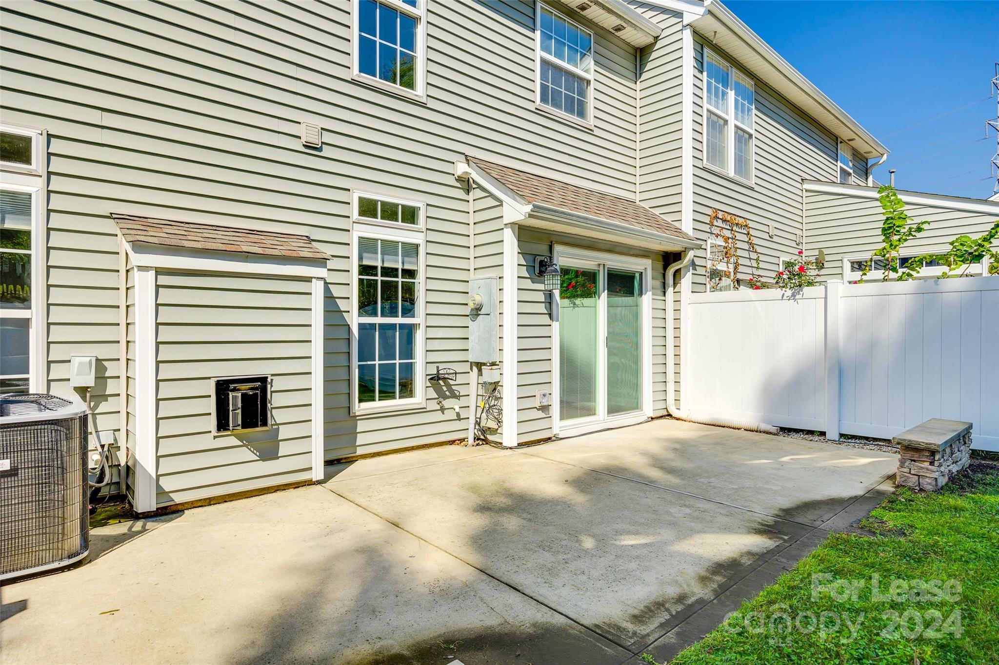 Autumn Cove At Lake Wylie - Residential Lease