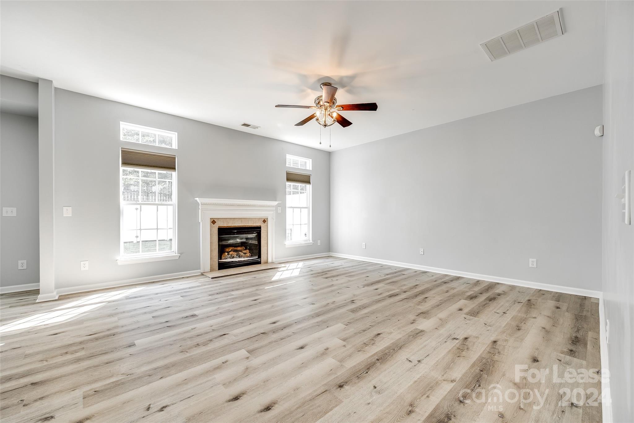 Autumn Cove At Lake Wylie - Residential Lease