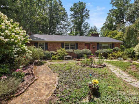 Photo of 340 Sycamore Drive, Arden, NC 28704 (MLS # 4409674)