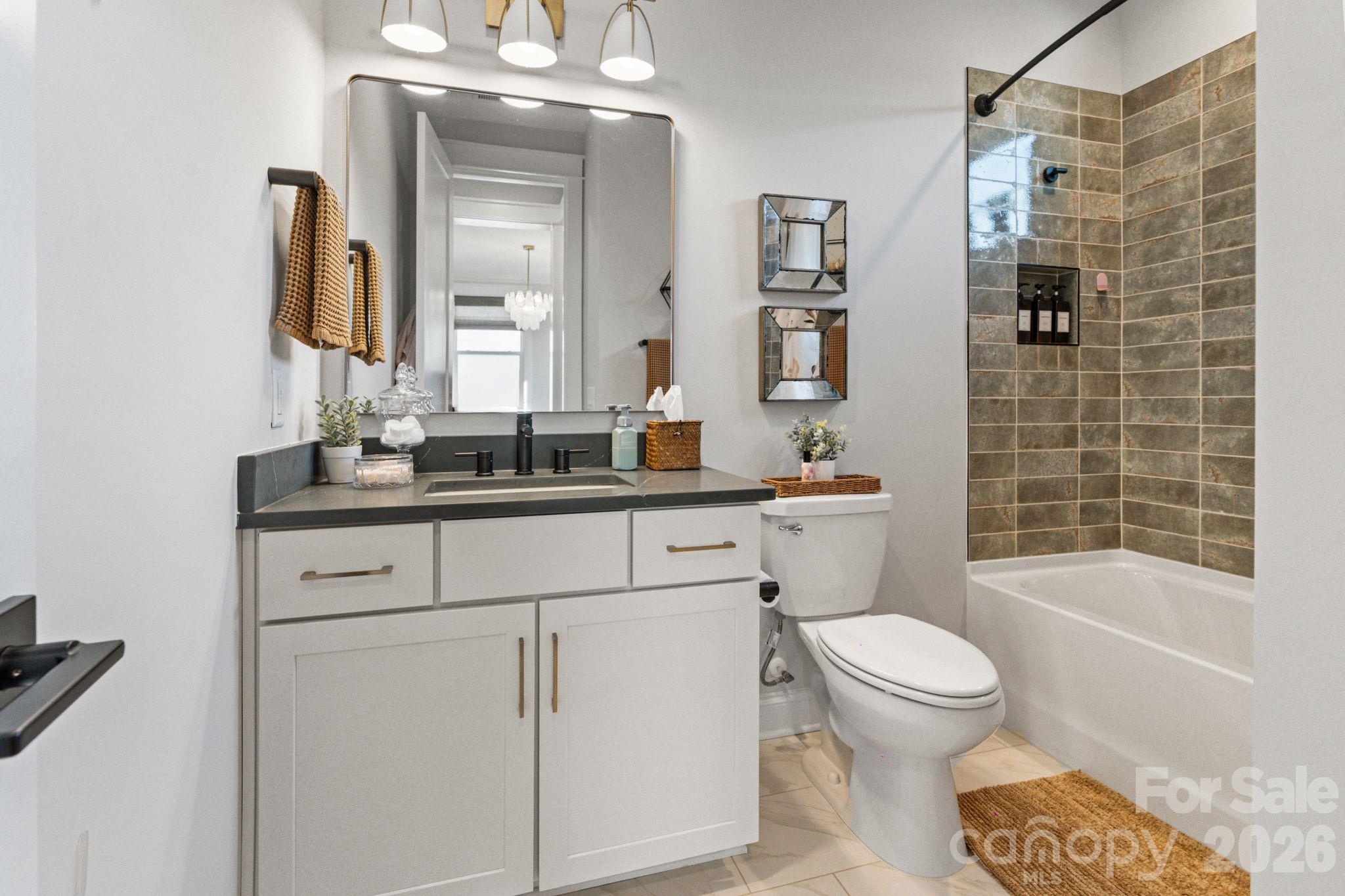 Amara Chase - Residential