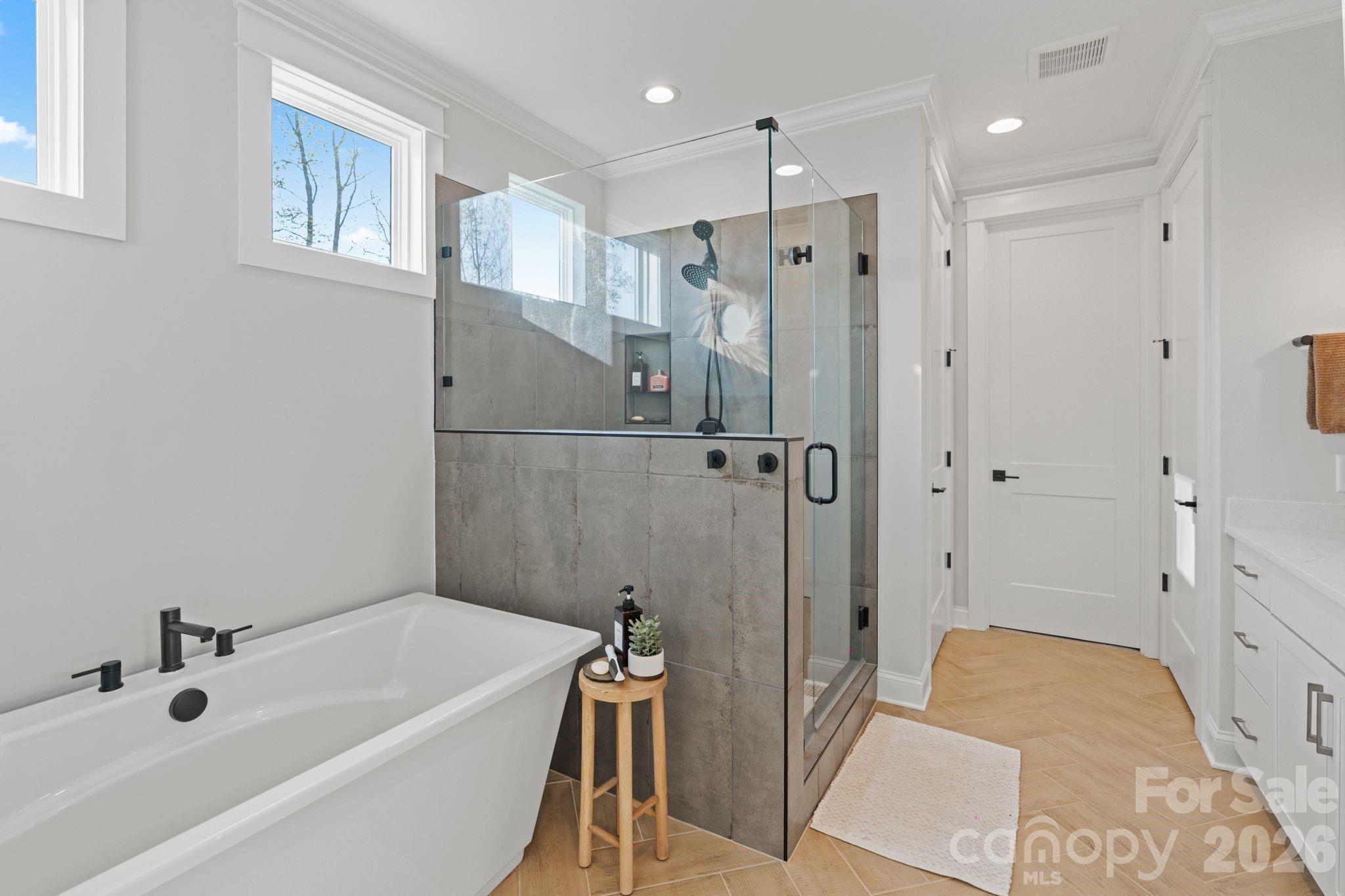 Amara Chase - Residential