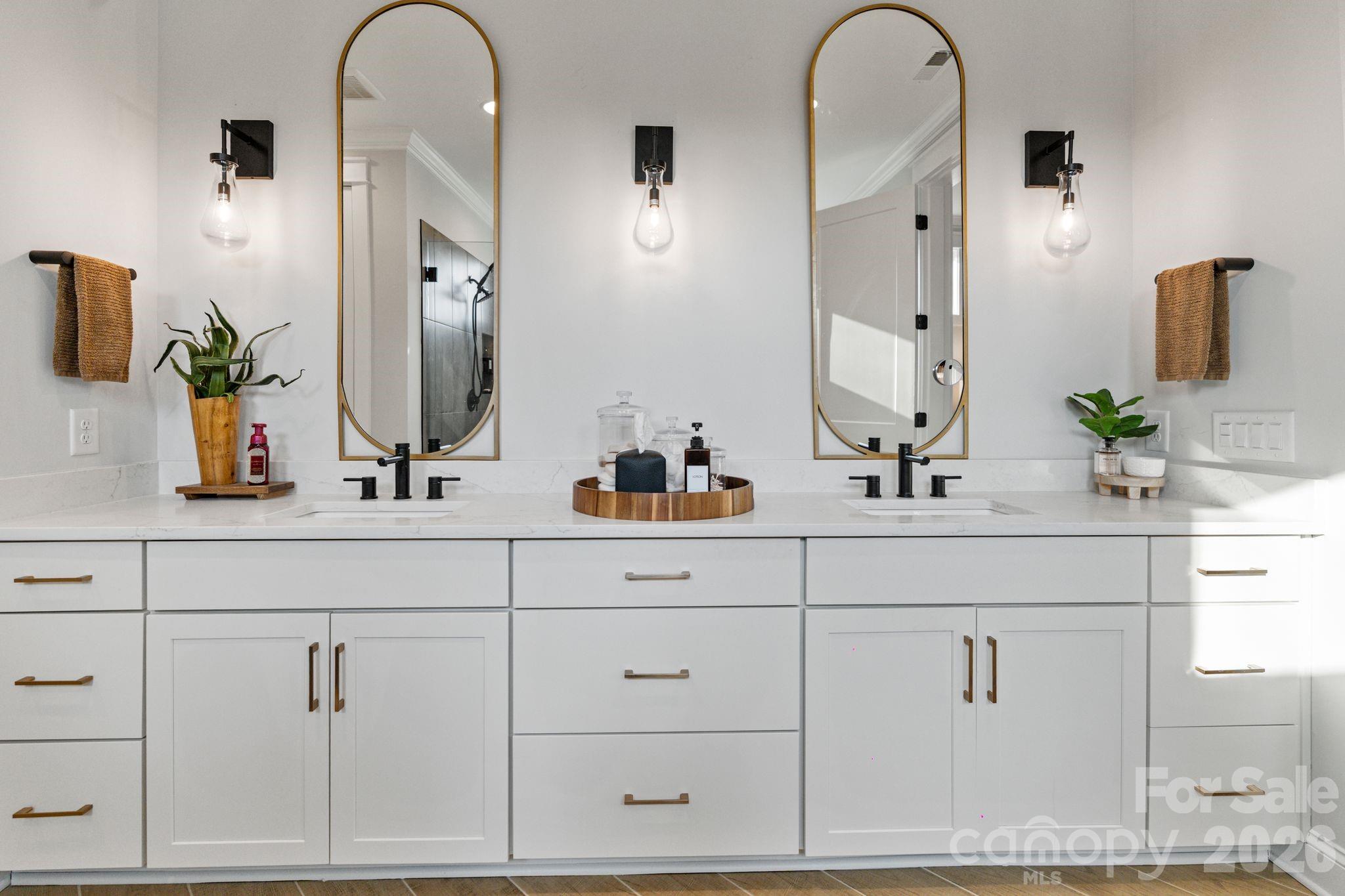 Amara Chase - Residential