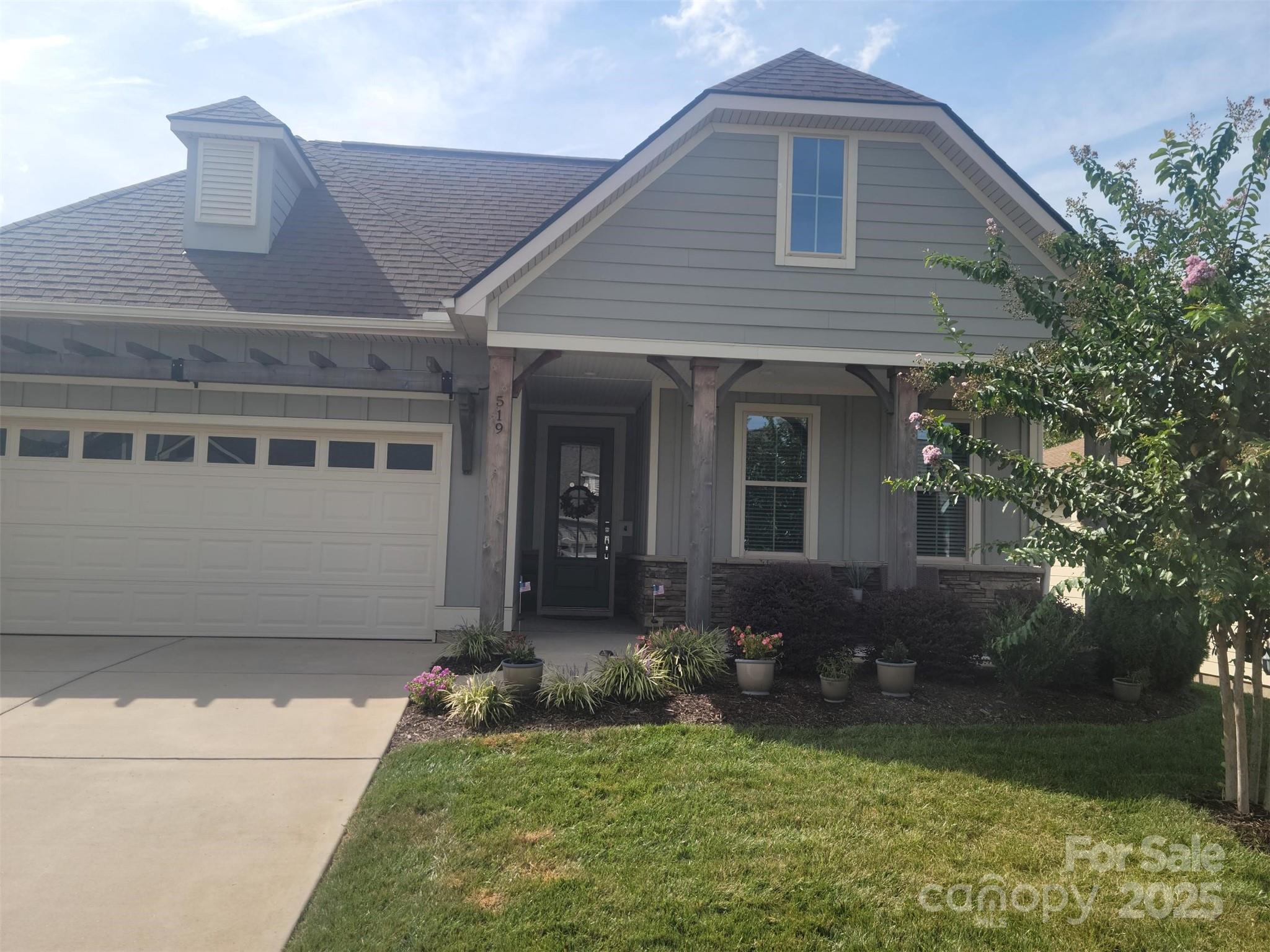 519 Bowline Drive