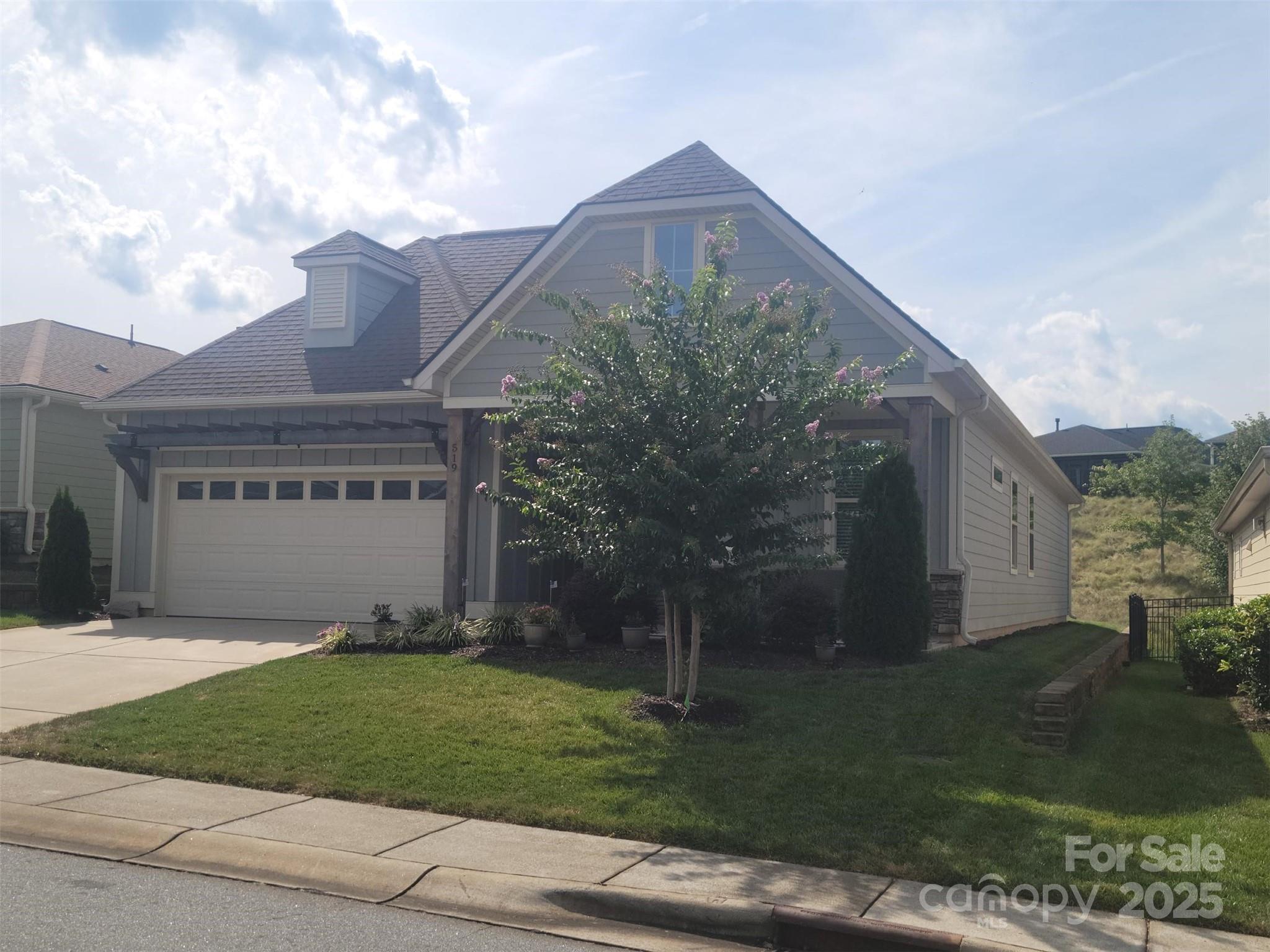 519 Bowline Drive