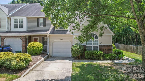 9720 MATTFOREST CIR, CHARLOTTE, NC 28277 - Image 734abecee45b70a75bfc23dce9a79e85/4060717490