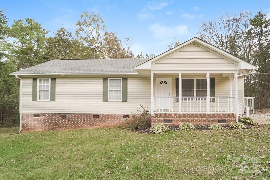 592 Rambo Road E