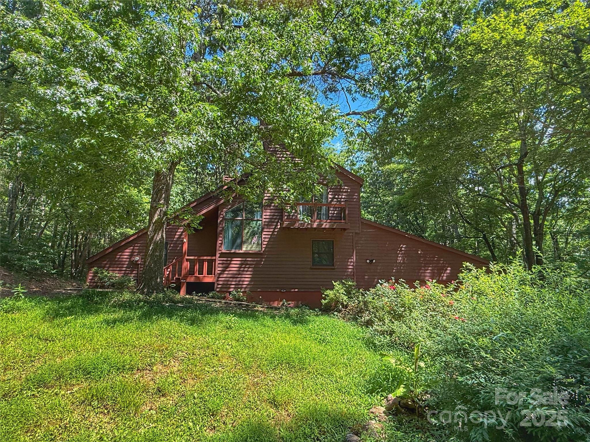 5685 Pine Ridge Drive