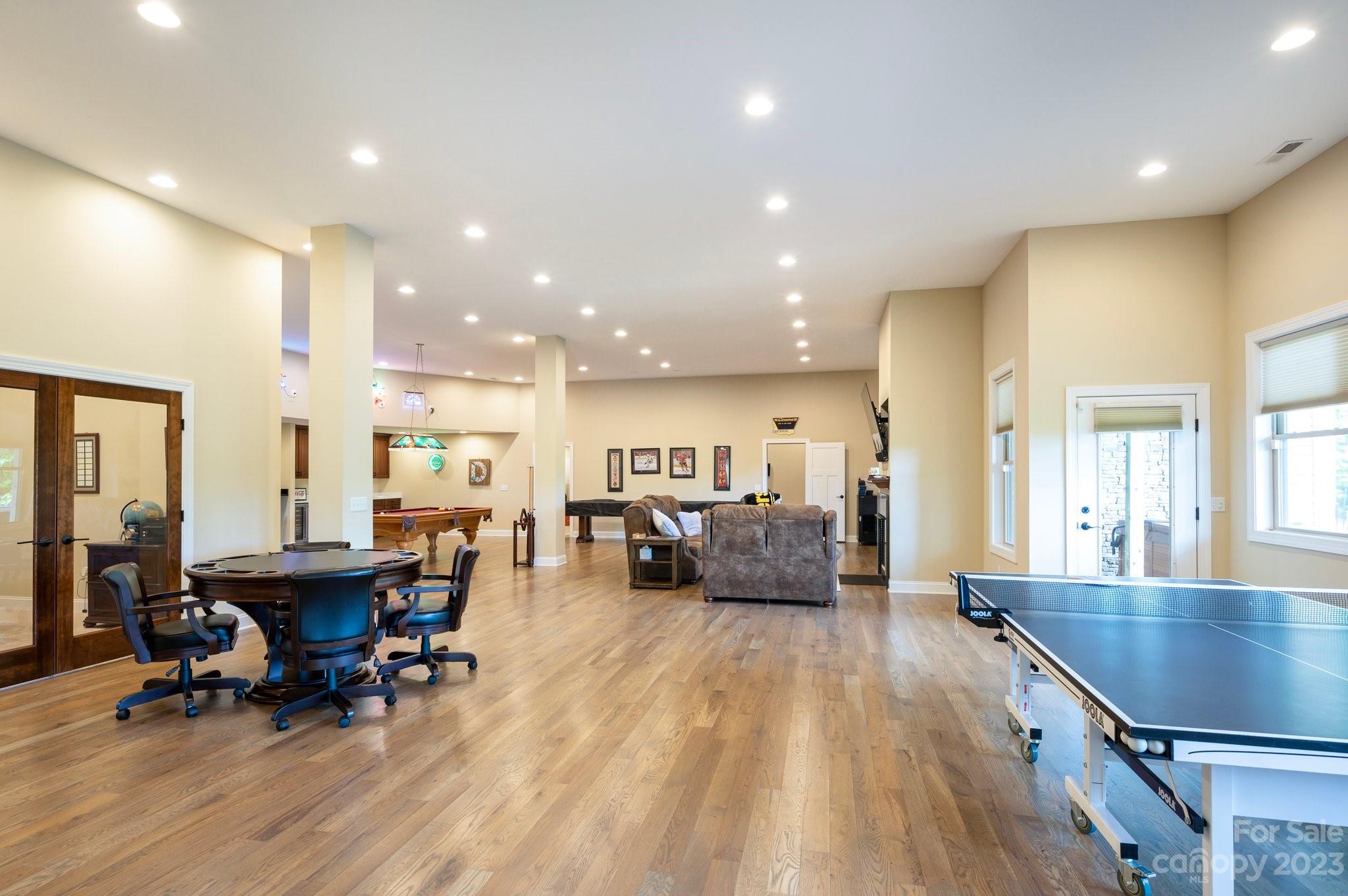 Poplar Ridge - Residential