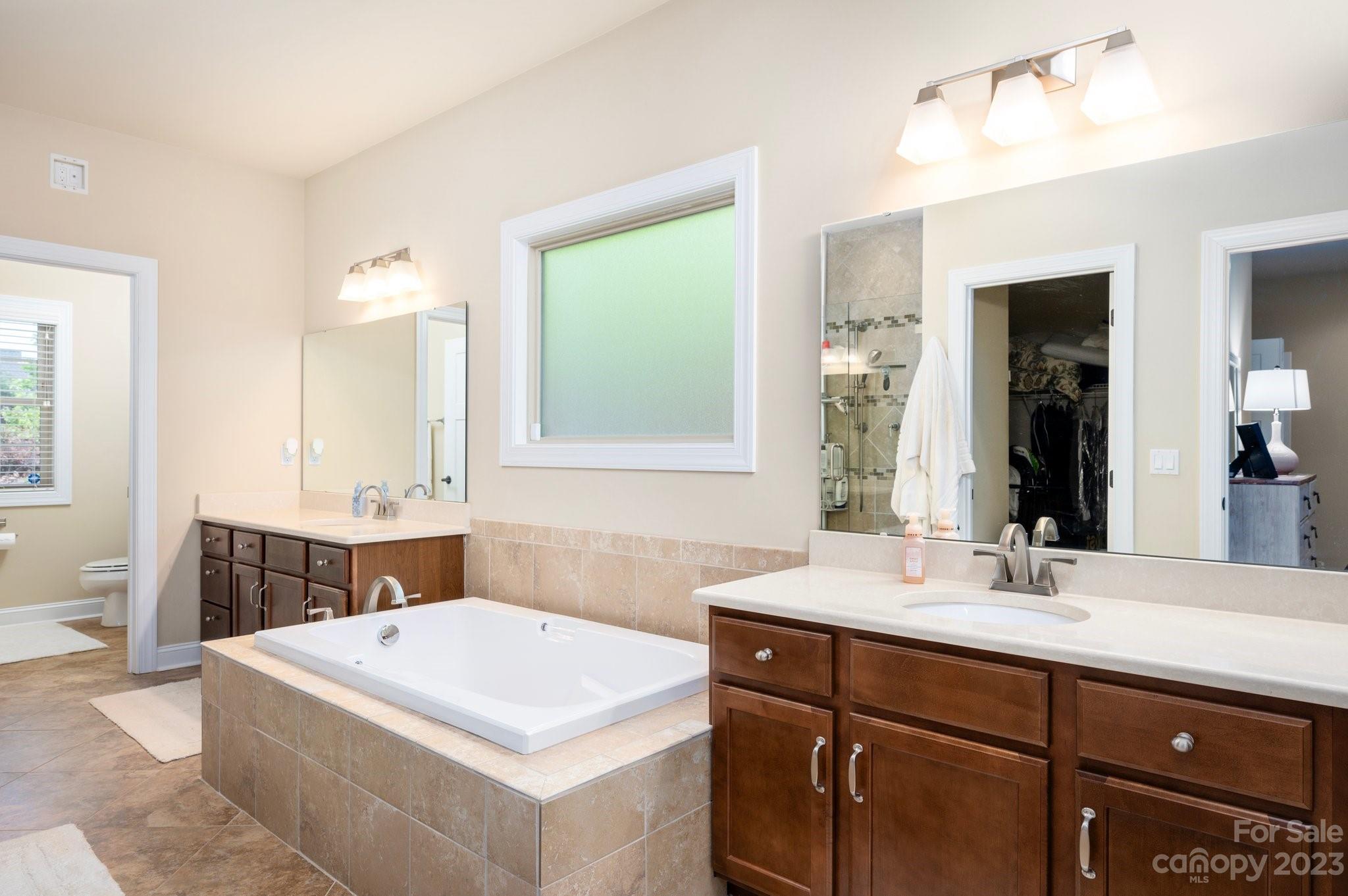 Poplar Ridge - Residential