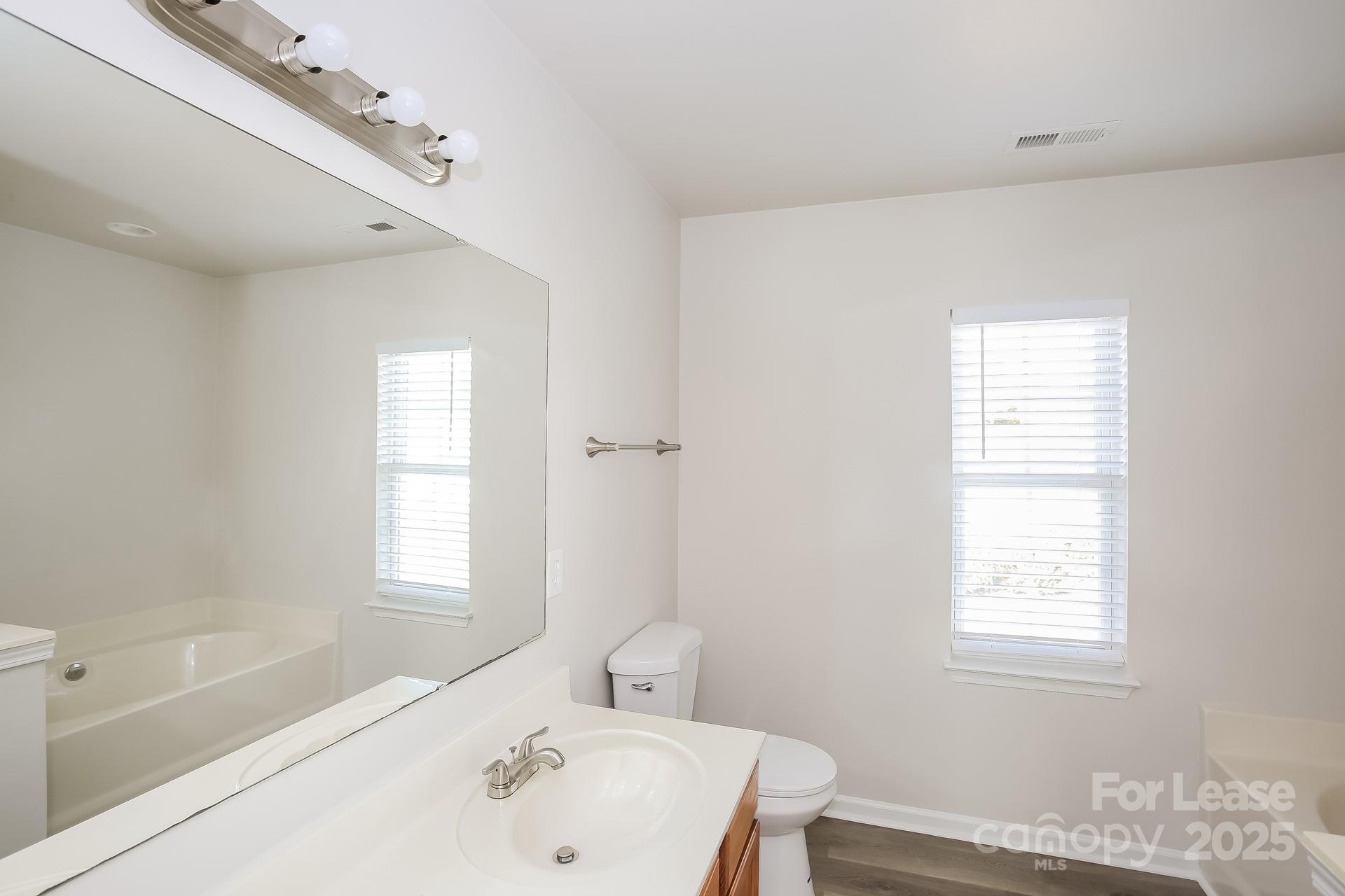 Glenview - Residential Lease