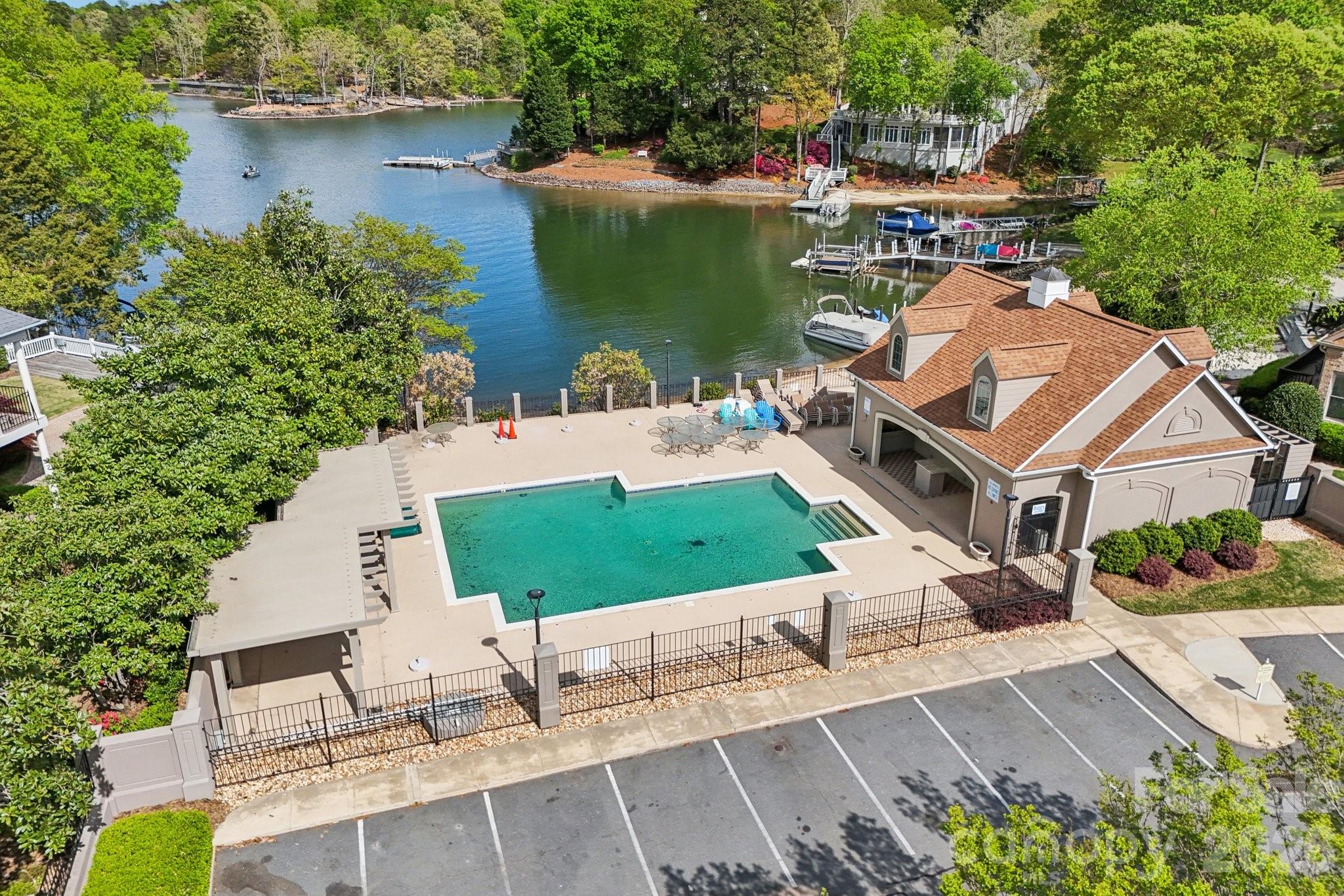 Riverpointe - Residential