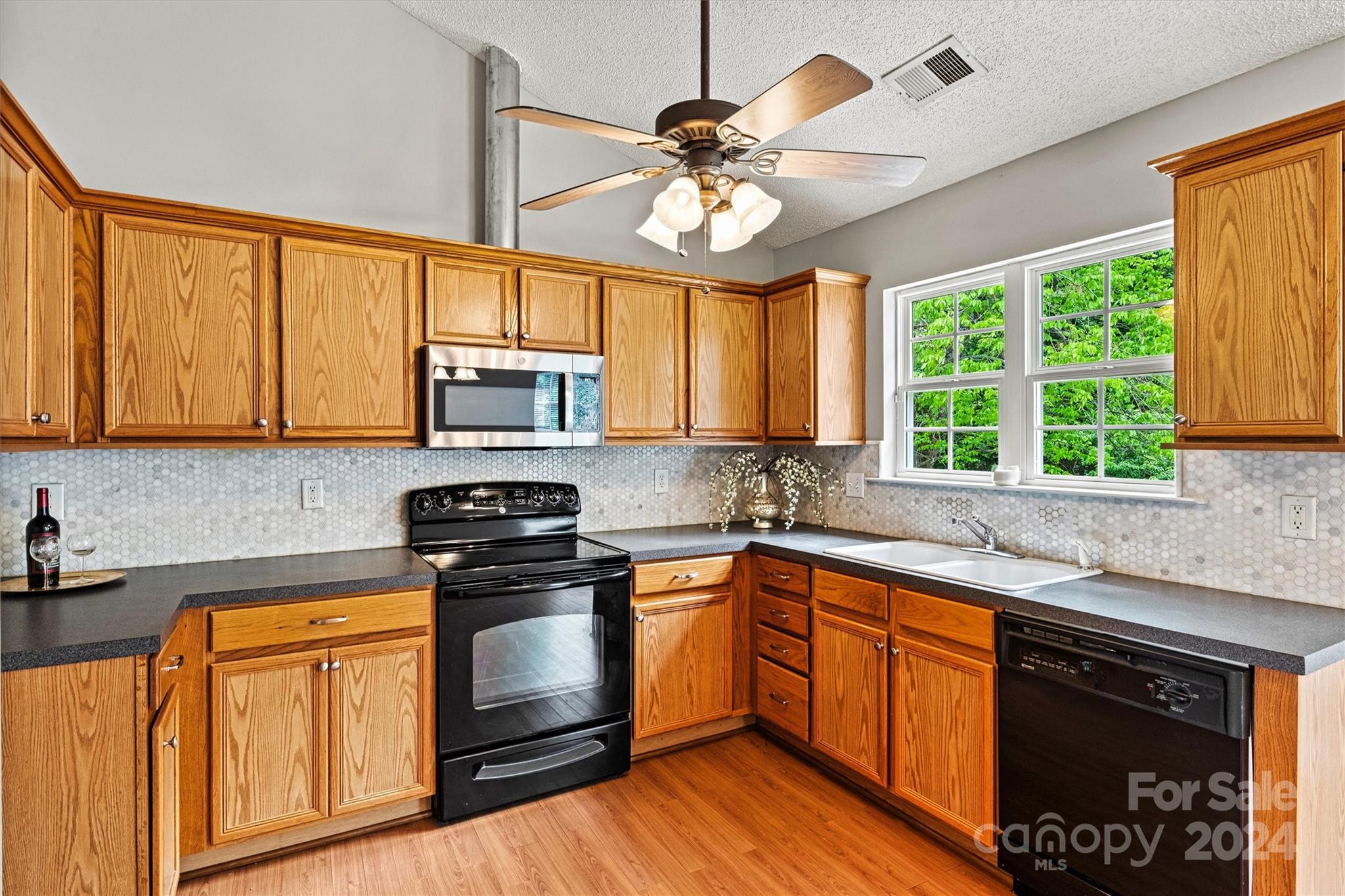Lineberger Place - Residential