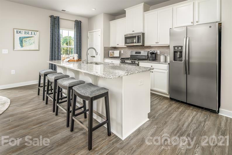 Trinity Townes - Residential