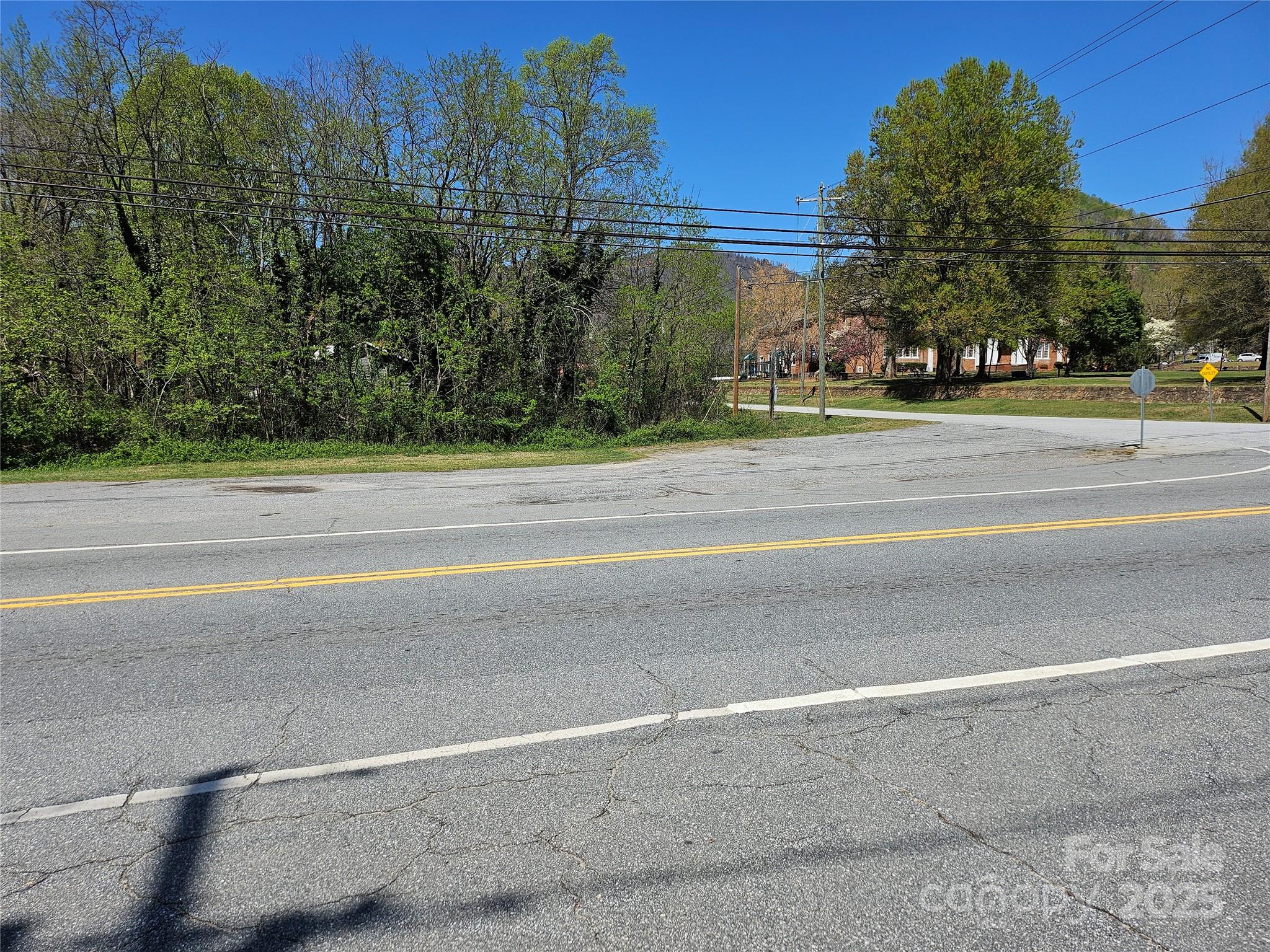 000 Mills Street