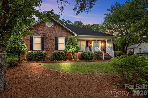 11331 Mendora Drive Charlotte NC 28215