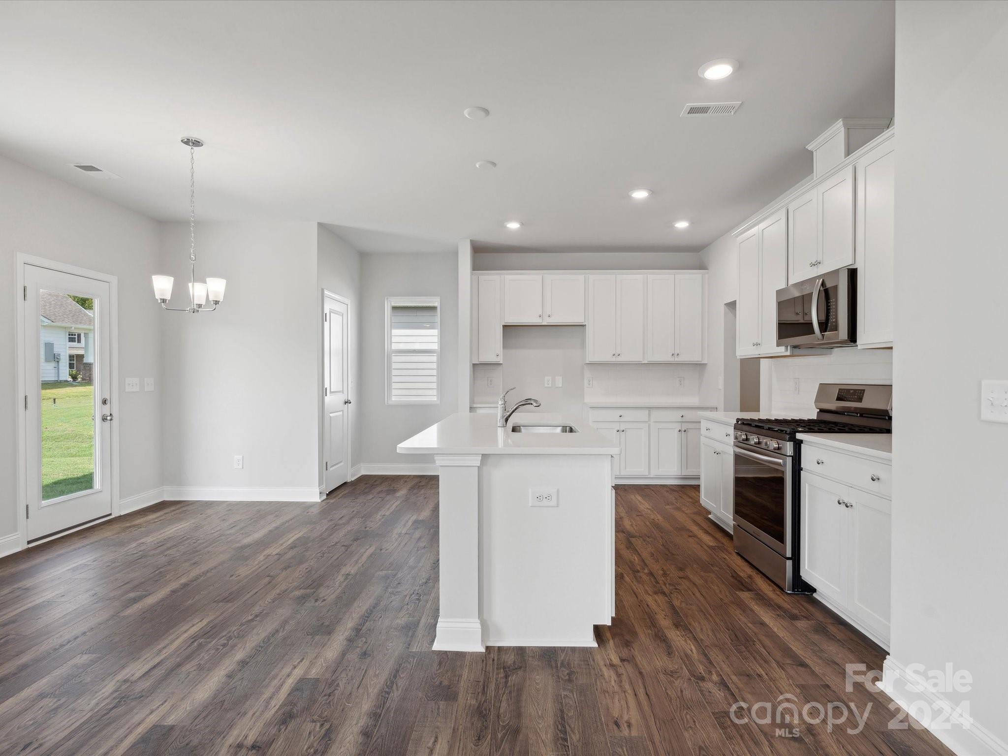 Medlin Forest - Residential