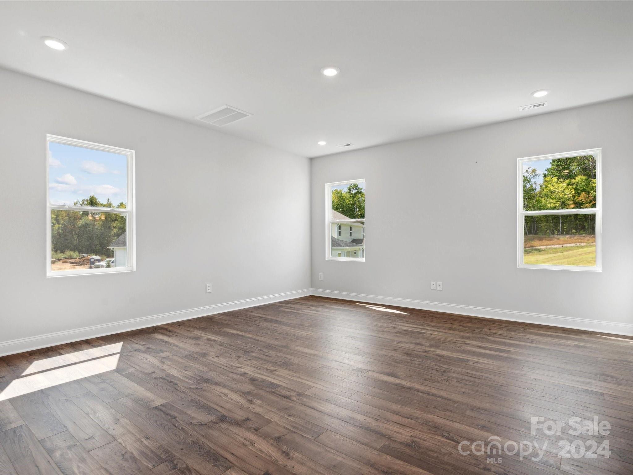 Medlin Forest - Residential