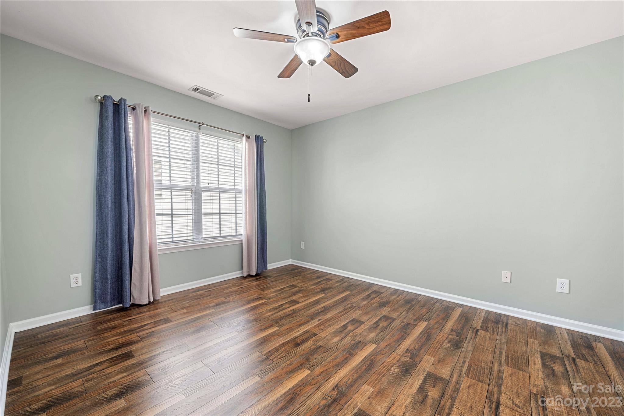 Chadwyck At Regent Park - Residential