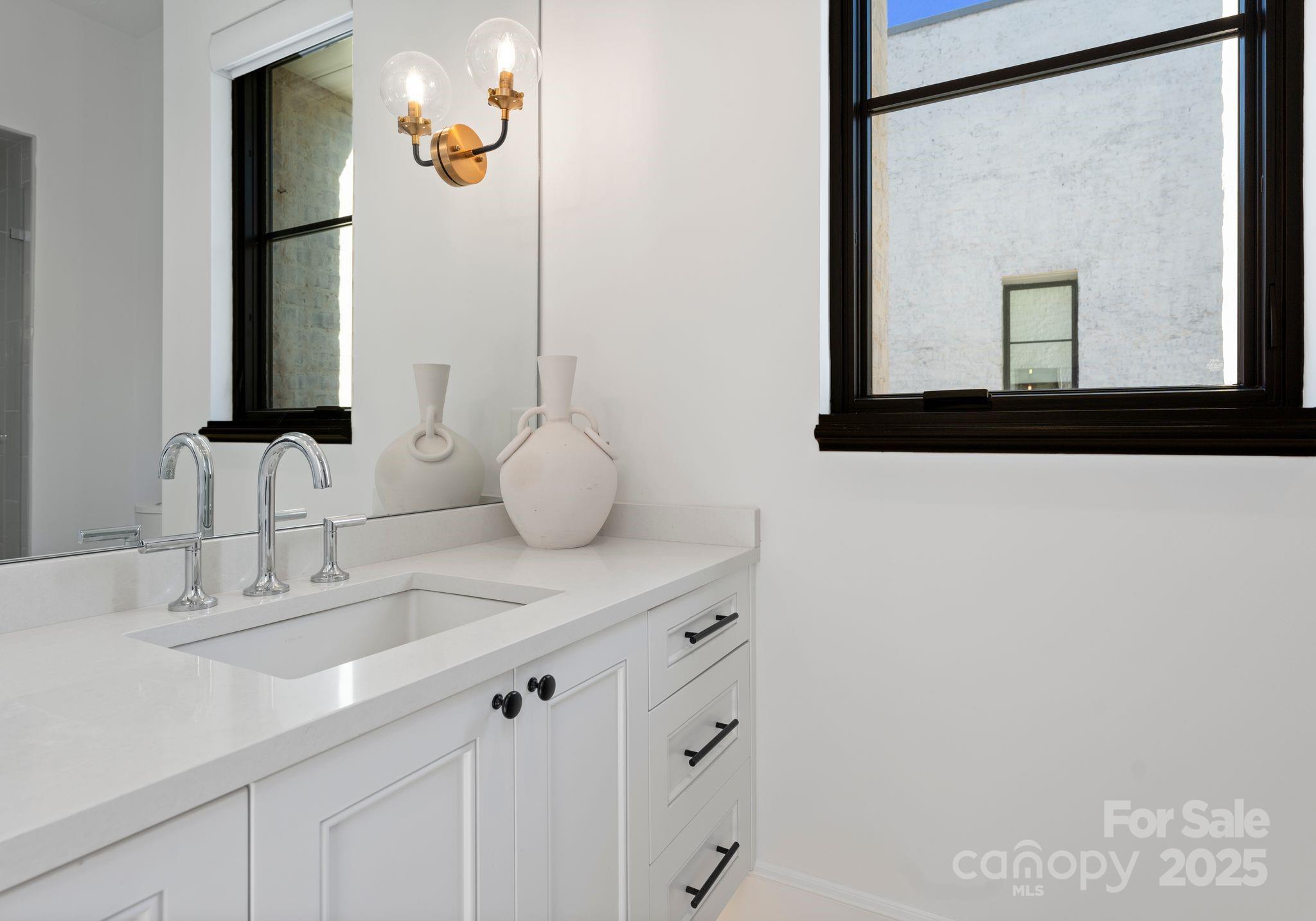 Kenwood Sharon Lane - Residential