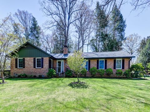 1220 Everette Place 7 Hendersonville NC 28791