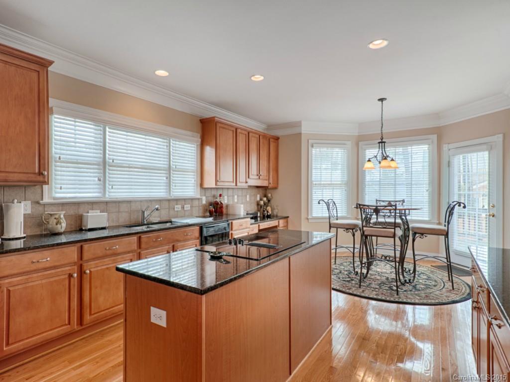 Lake Shore - Residential