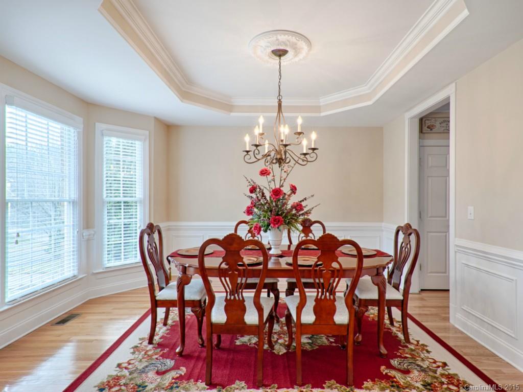 Lake Shore - Residential