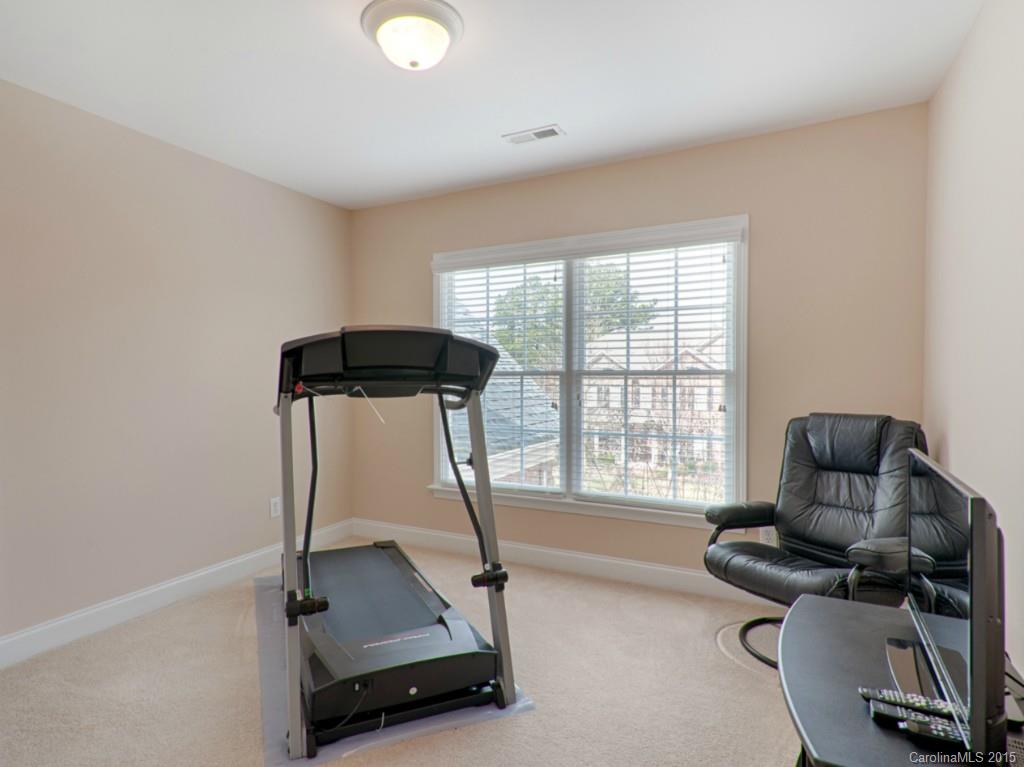 Lake Shore - Residential