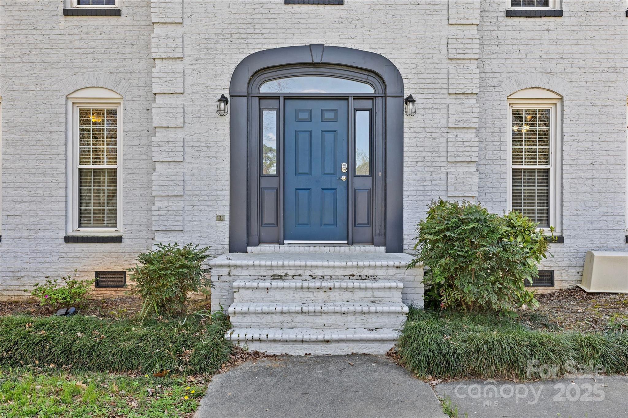 2016 Monaghan Court
