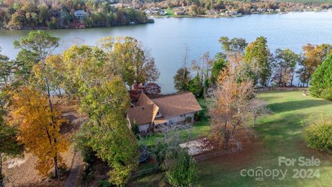 A home in Hickory