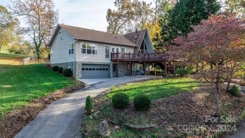 A home in Hickory