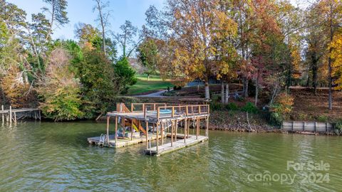 A home in Hickory